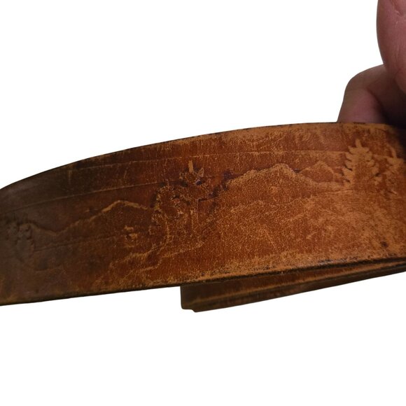 Levi's Vintage Company Logo Belt Buckle Leather Belt Embossed Leather Design - Picture 5 of 6